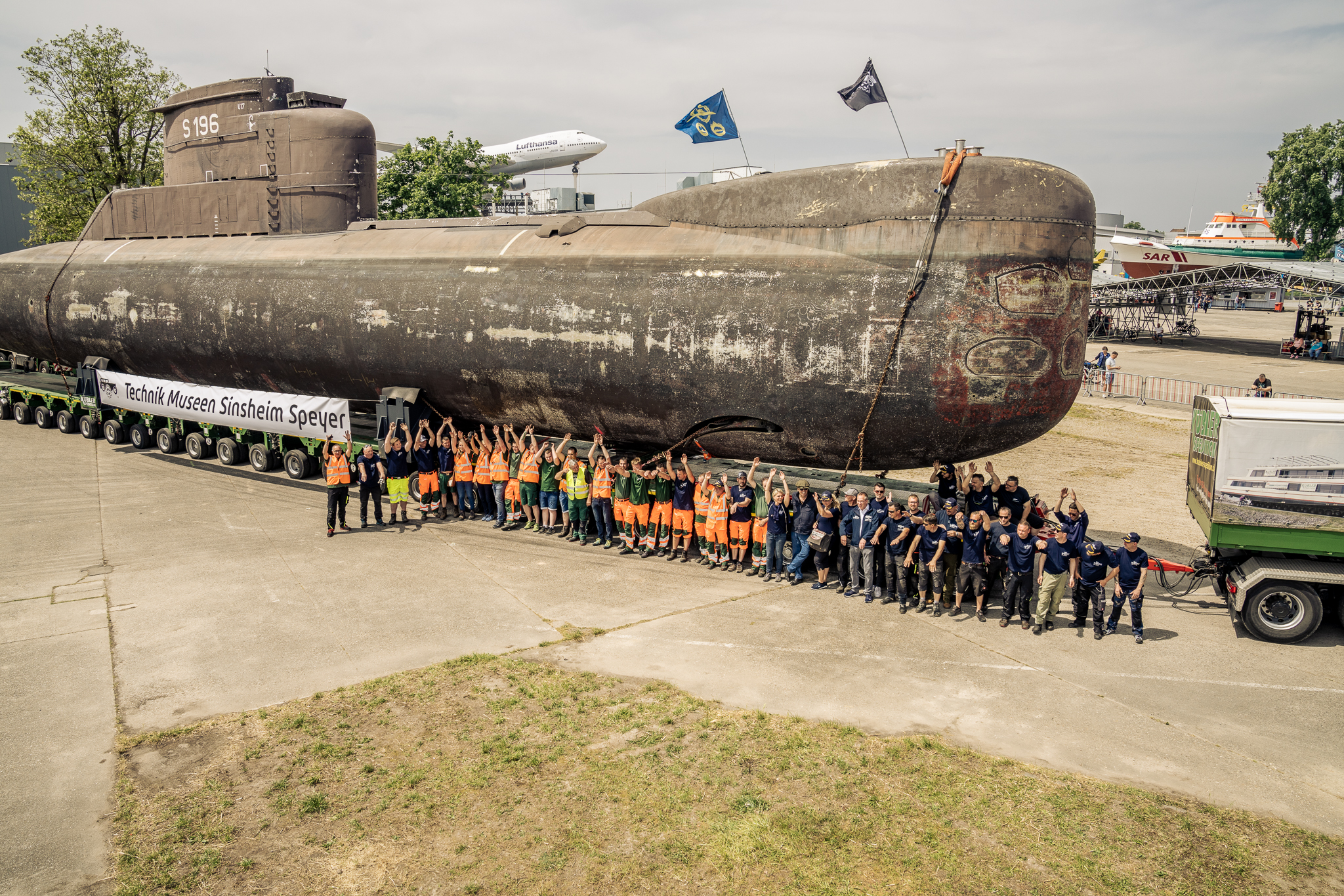 After a three-hour journey, the submarine dropped anchor in its temporary home.